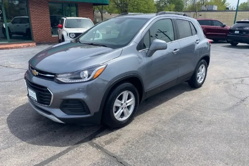 2019 Chevrolet Trax LT photo 1