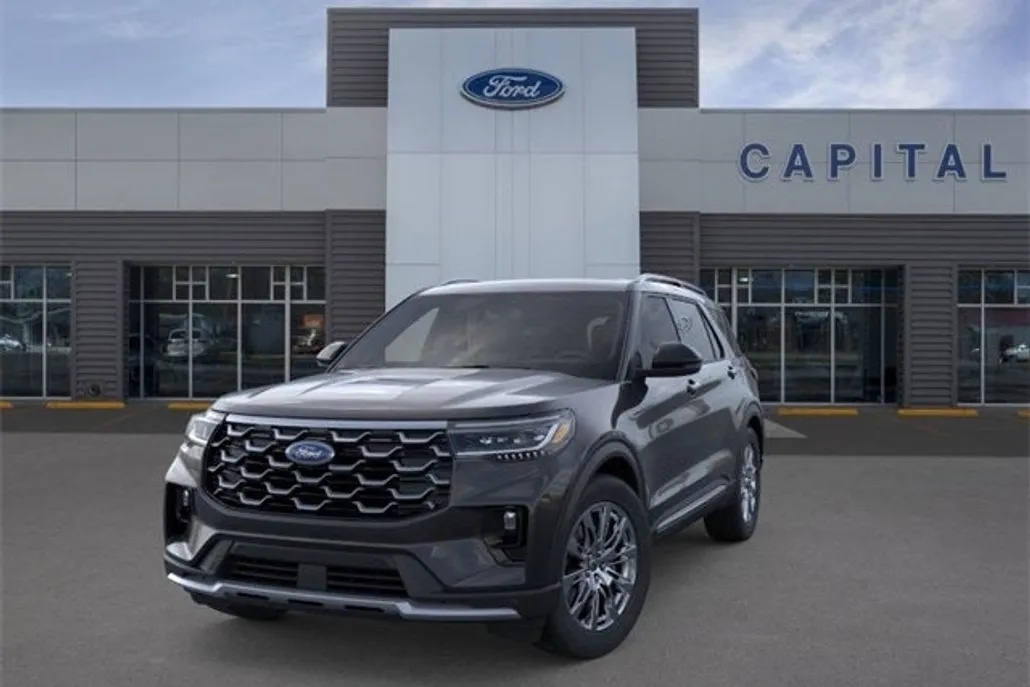 2025 Ford Explorer Platinum photo 1