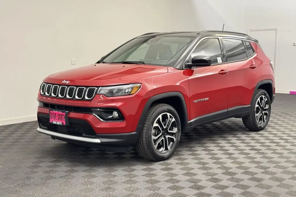 2024 Jeep Compass Limited photo 1