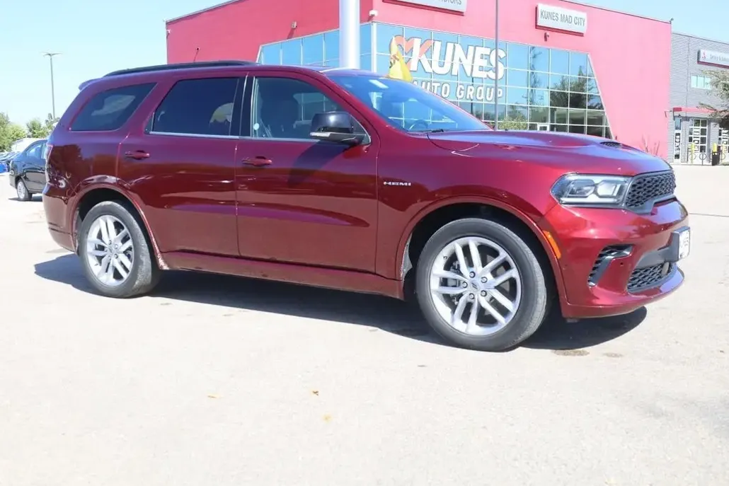 2024 Dodge Durango R/T Plus photo 1