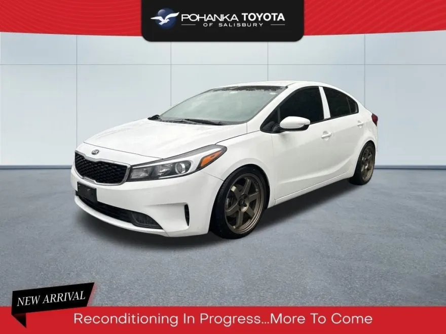 2018 Kia Forte LX Base photo 1