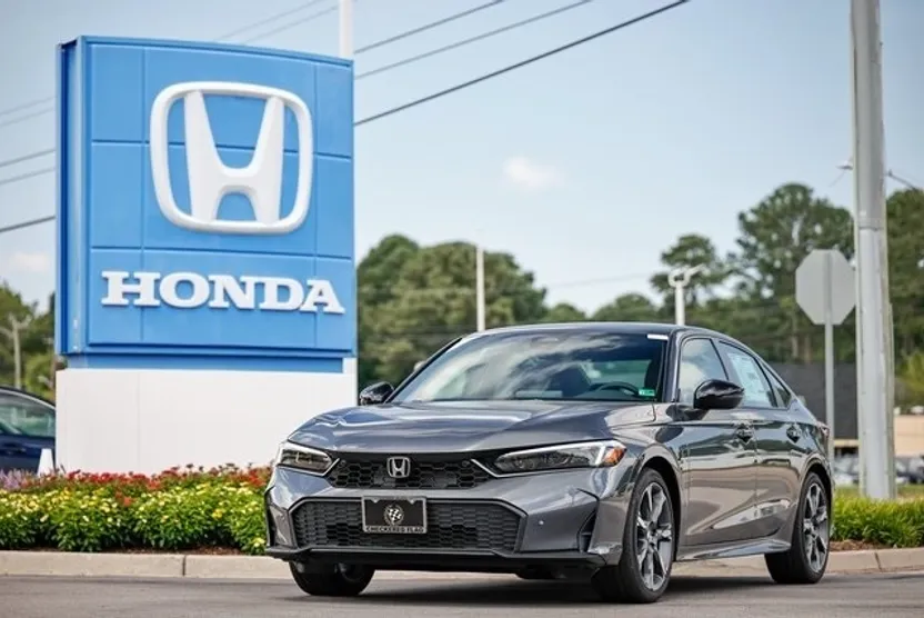 2026 Honda Civic Hybrid Sport Touring photo 1