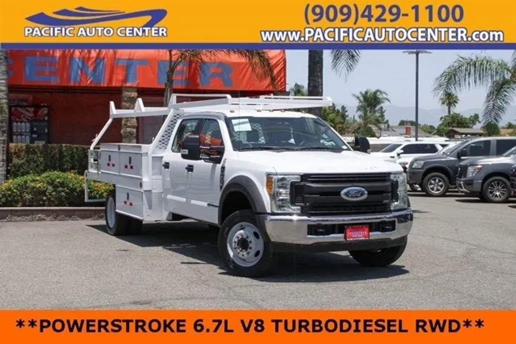 2017 Ford F-450 photo 1