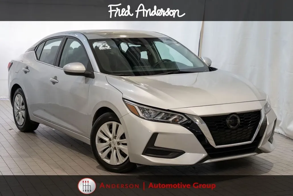 2023 Nissan Sentra S photo 1
