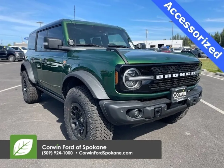 2025 Ford Bronco Badlands photo 1