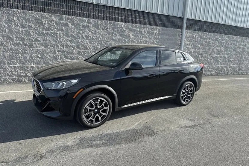 2025 Bmw X2 xDrive28i photo 1