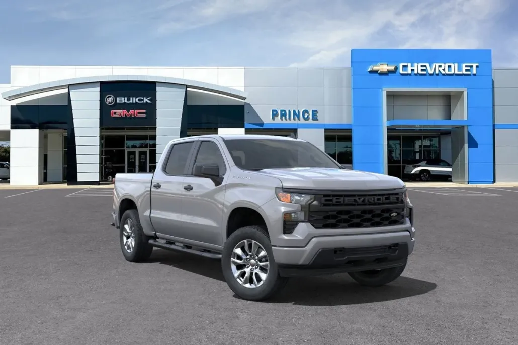 2025 Chevrolet Silverado 1500 Custom photo 1