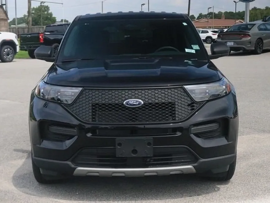 2025 Ford Explorer photo 1