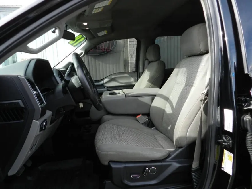 2018 Ford F-150 XLT photo 1
