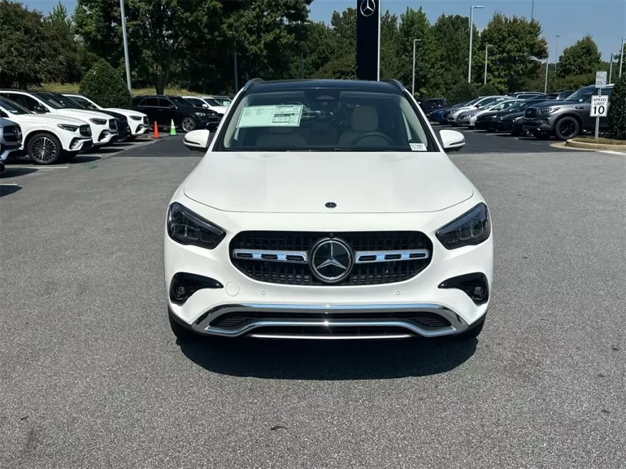 2026 Mercedes Benz GLA 250 photo 1
