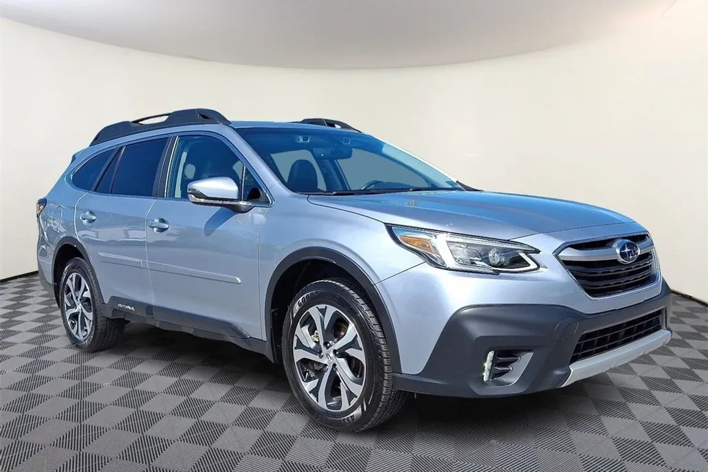 2021 Subaru Outback Limited XT photo 1