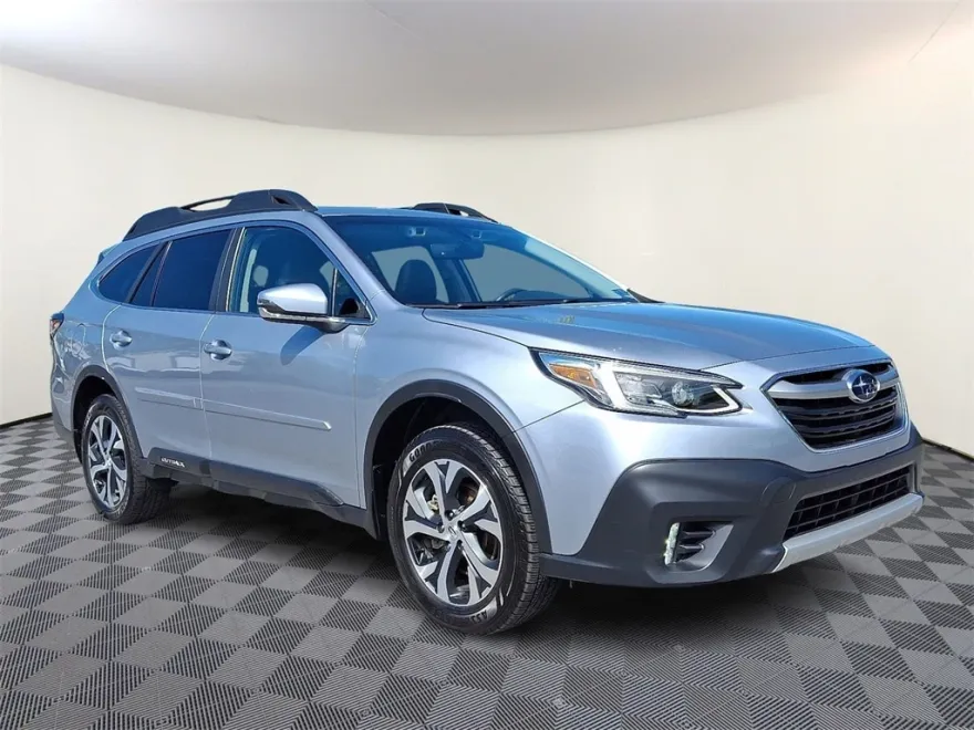 2021 Subaru Outback Limited XT photo 1