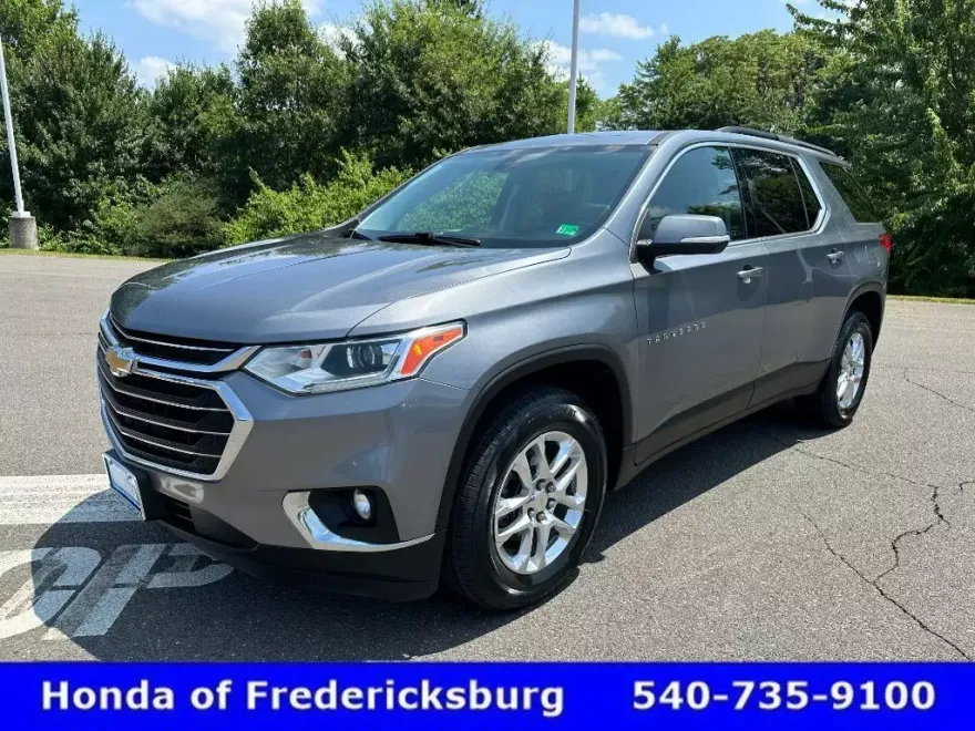 2021 Chevrolet Traverse Cloth photo 1