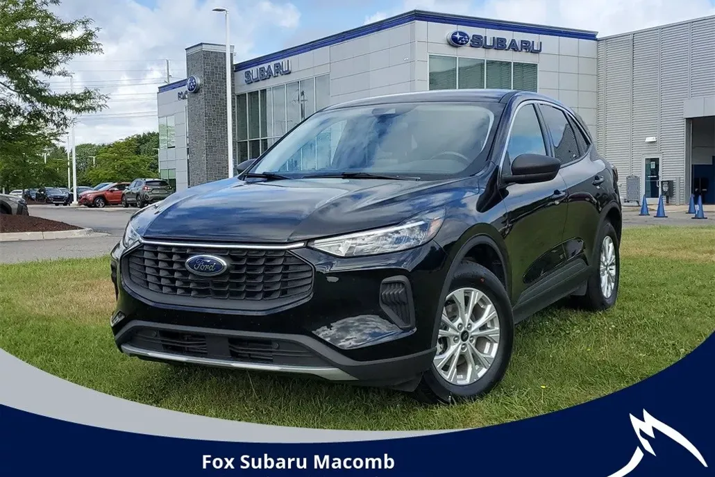 2023 Ford Escape Active photo 1