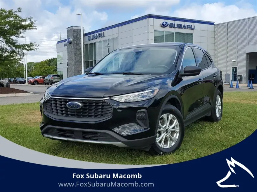 2023 Ford Escape Active photo 1