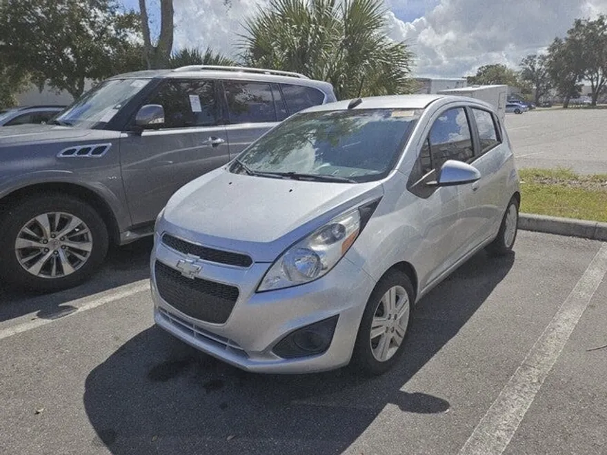2015 Chevrolet Spark 1LT photo 1