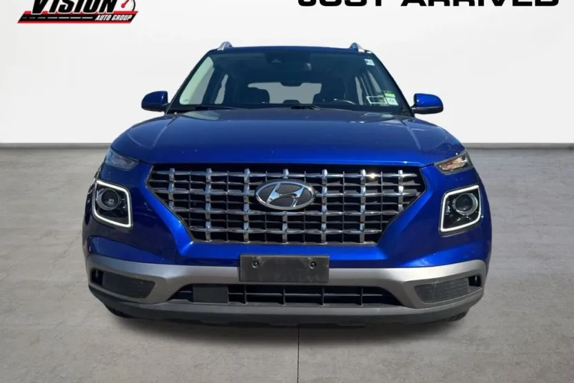 2022 Hyundai Venue SEL Limited photo 1