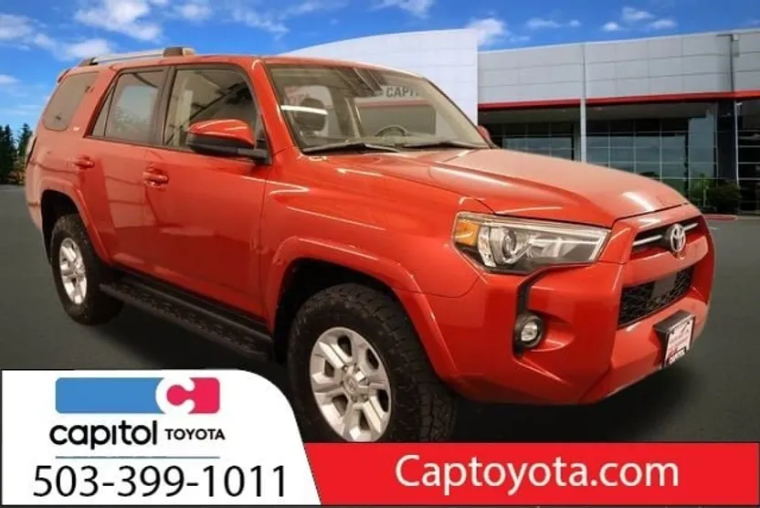2022 Toyota 4Runner SR5 photo 1