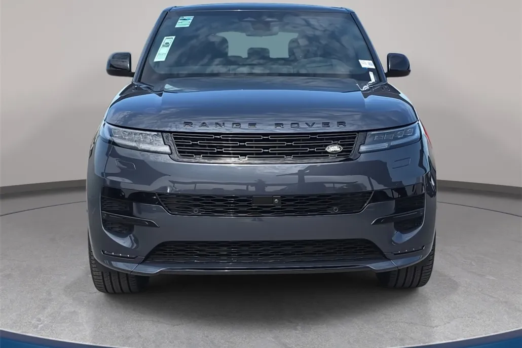 2024 Land Rover Range Rover Sport SE photo 1