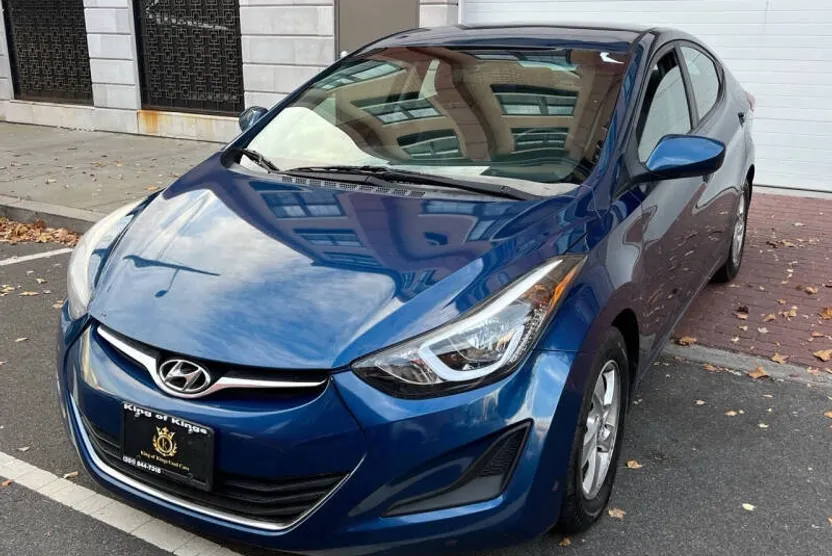 2014 Hyundai Elantra Limited photo 1
