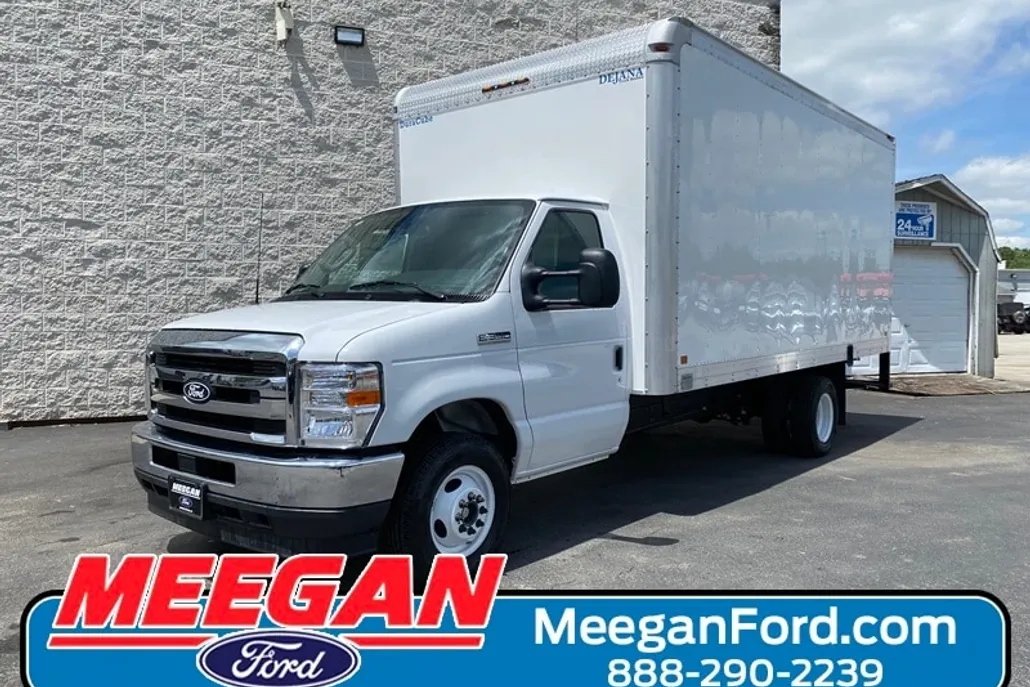 2026 Ford E-350 Base photo 1