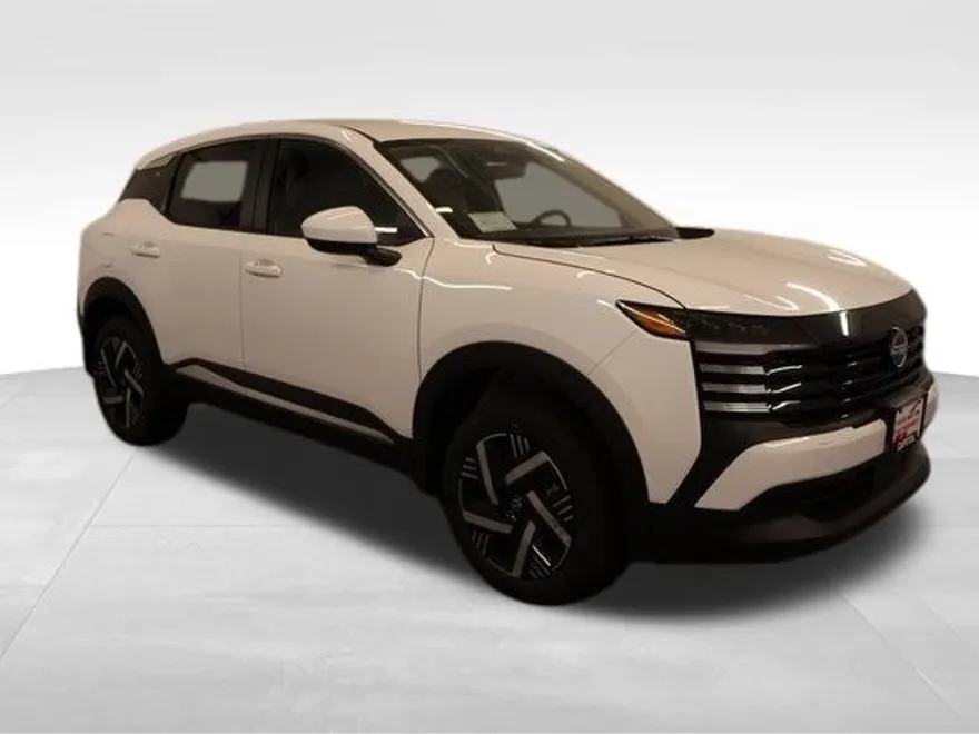 2025 Nissan Kicks SV photo 1