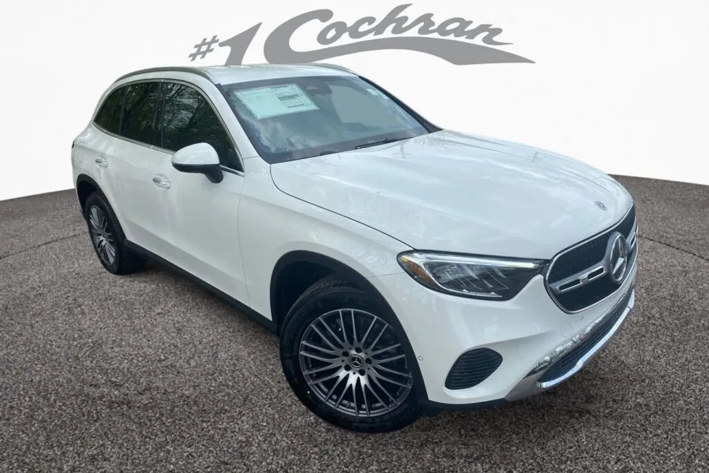 2025 Mercedes Benz GLC 300 4MATIC photo 1