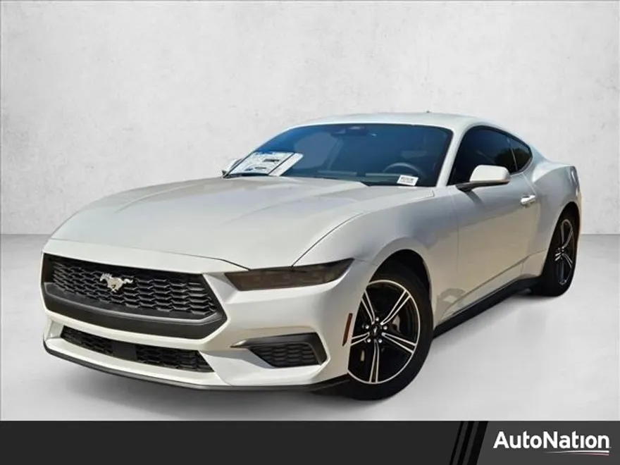 2025 Ford Mustang EcoBoost photo 1