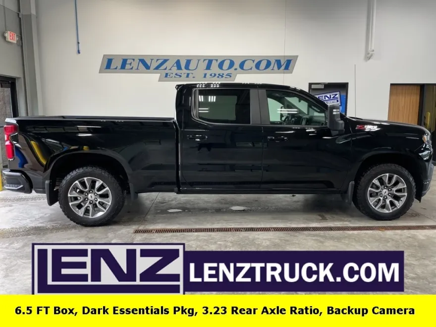 2022 Chevrolet Silverado 1500 RST photo 1