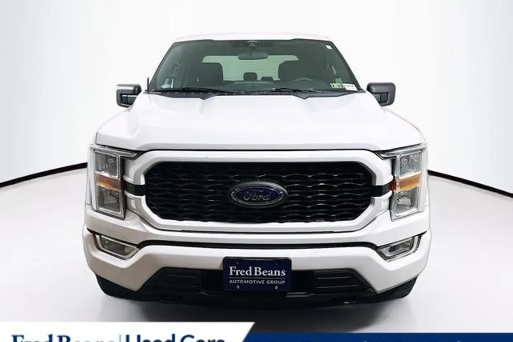 2022 Ford F-150 XL photo 1