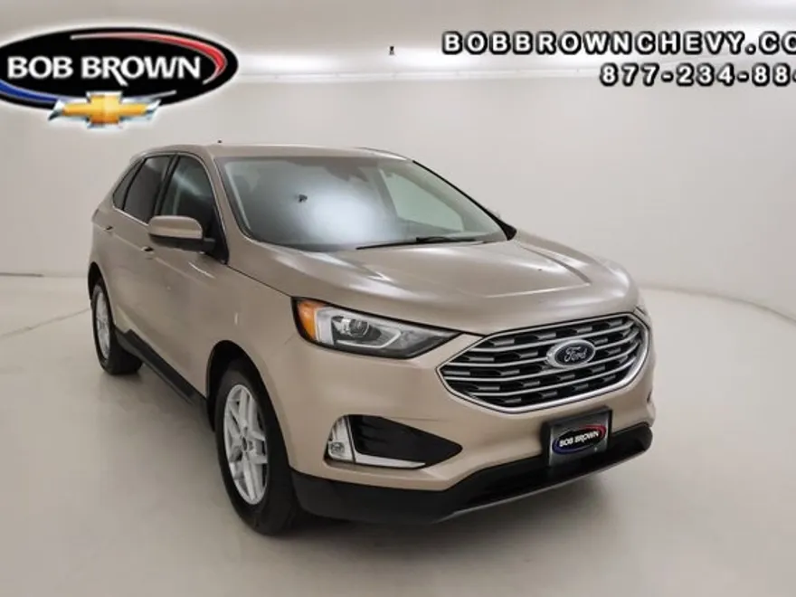 2021 Ford Edge SEL photo 1