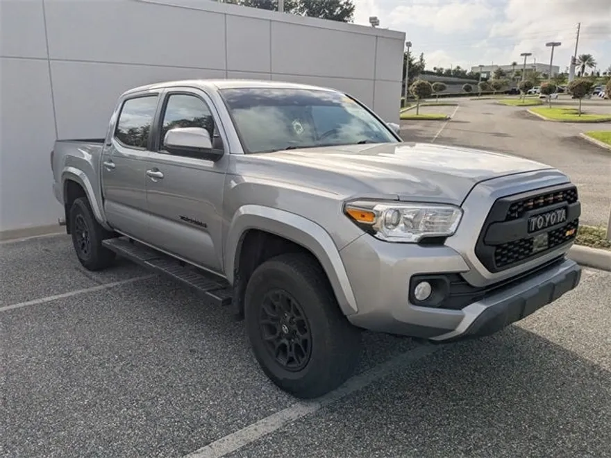 2021 Toyota Tacoma SR5 V6 photo 1