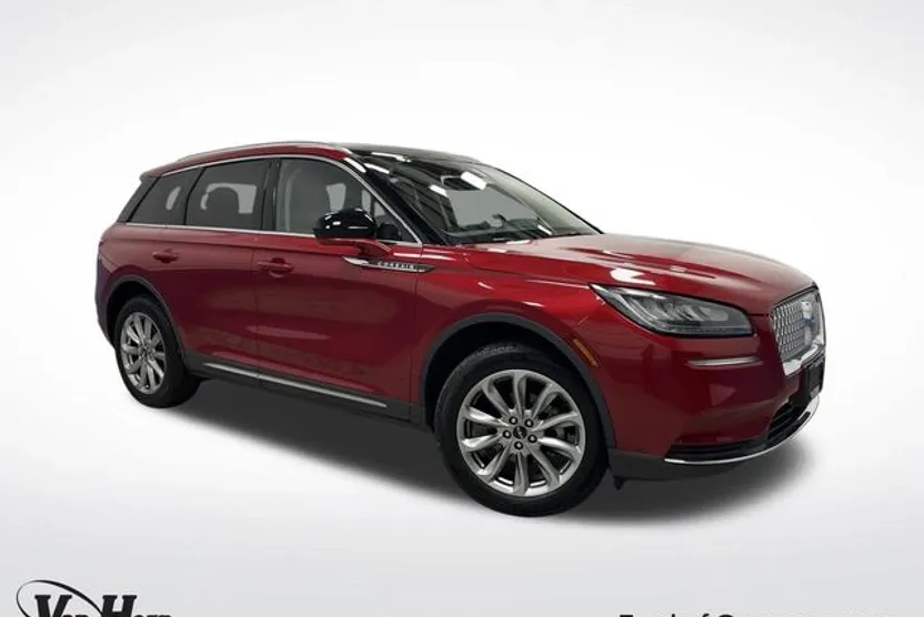 2022 Lincoln Corsair Standard photo 1