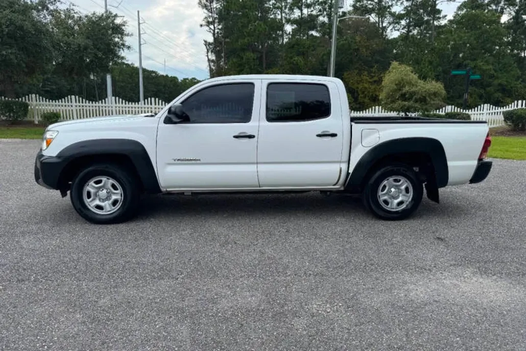 2013 Toyota Tacoma Double Cab photo 1