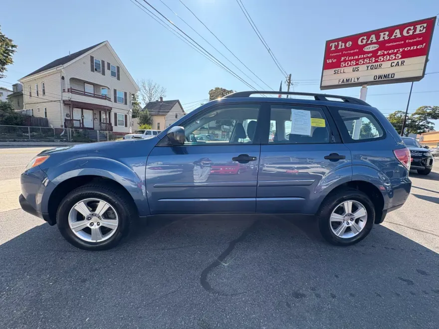 2012 Subaru Forester 2.5X photo 1