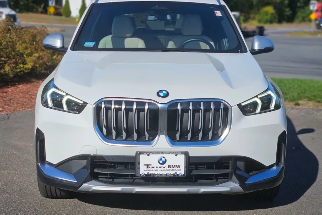 2023 Bmw X1 XDrive28i photo 1