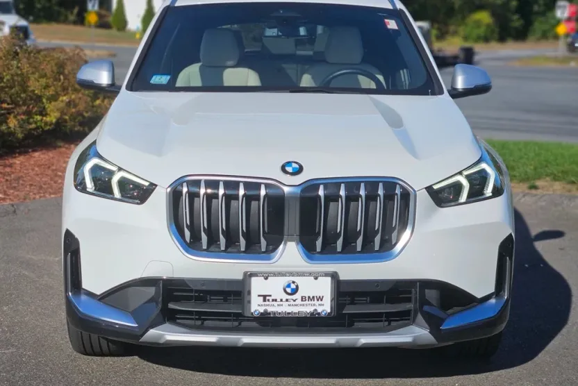 2023 Bmw X1 XDrive28i photo 1
