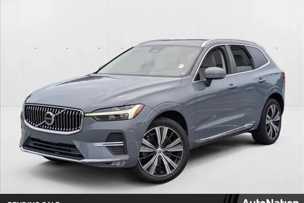 2022 Volvo XC60 Inscription photo 1