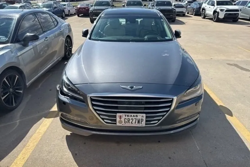 2017 Genesis G80 3.8 photo 1