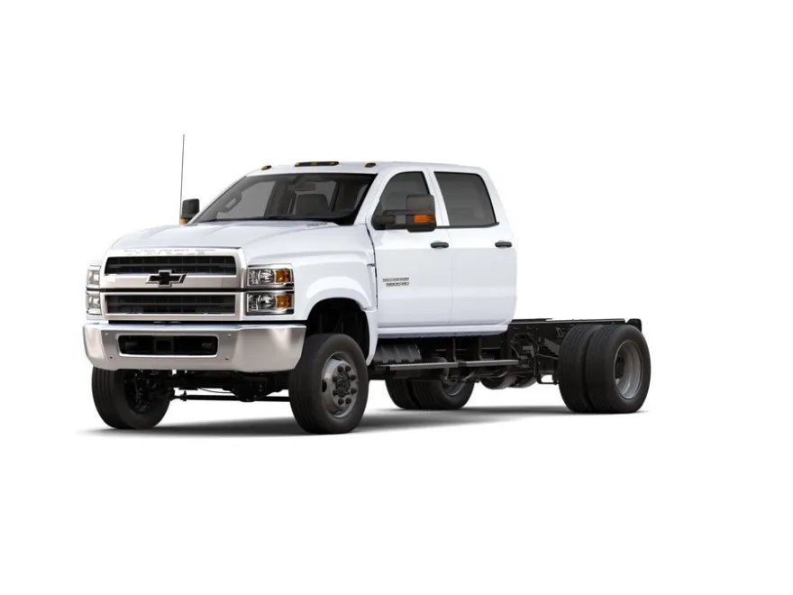2024 Chevrolet Silverado 5500HD Work Truck photo 1