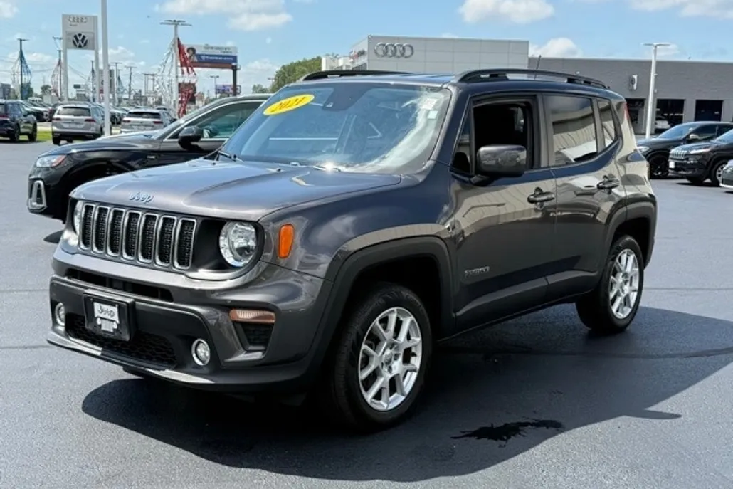 2021 Jeep Renegade Latitude photo 1