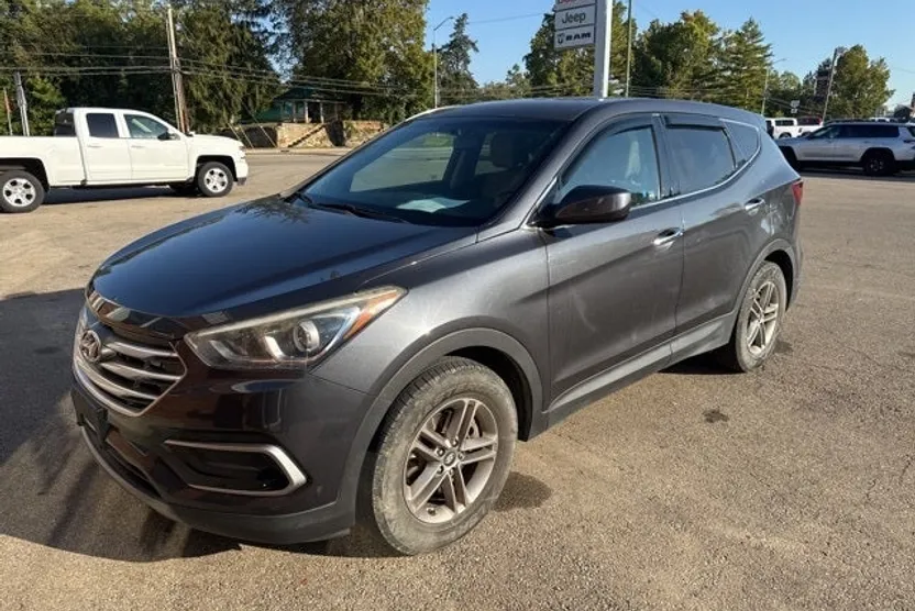 2017 Hyundai Santa Fe Sport photo 1