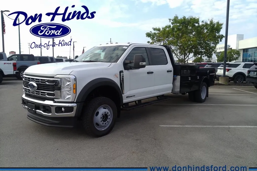2025 Ford F-450 XL photo 1