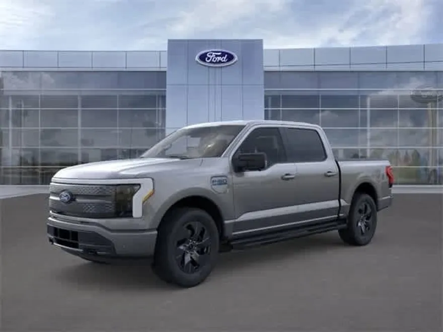 2025 Ford F-150 Lightning photo 1