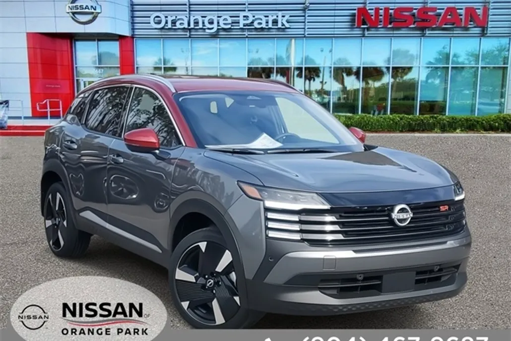 2025 Nissan Kicks SR photo 1