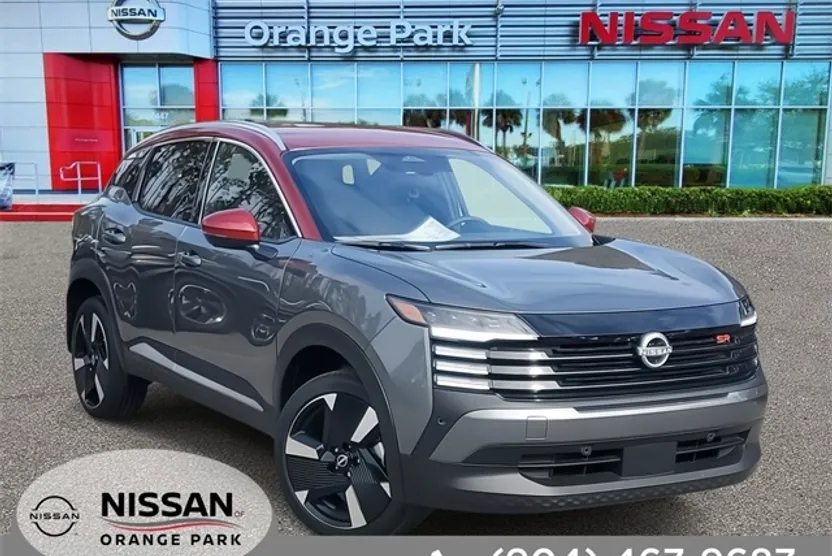 2025 Nissan Kicks SR photo 1