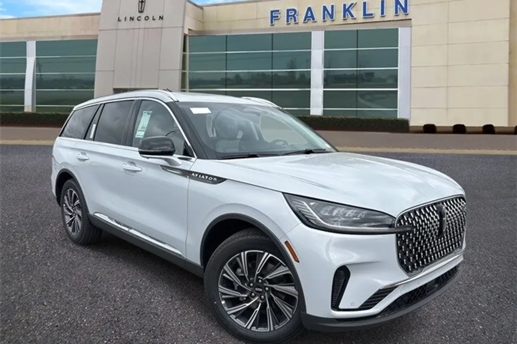 2025 Lincoln Aviator Premiere photo 1