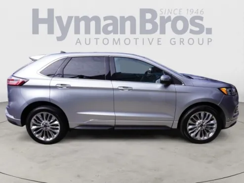 2022 Ford Edge Titanium photo 4