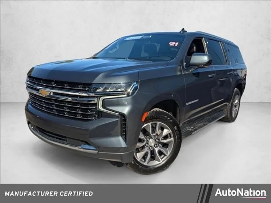 2021 Chevrolet Suburban LT photo 1