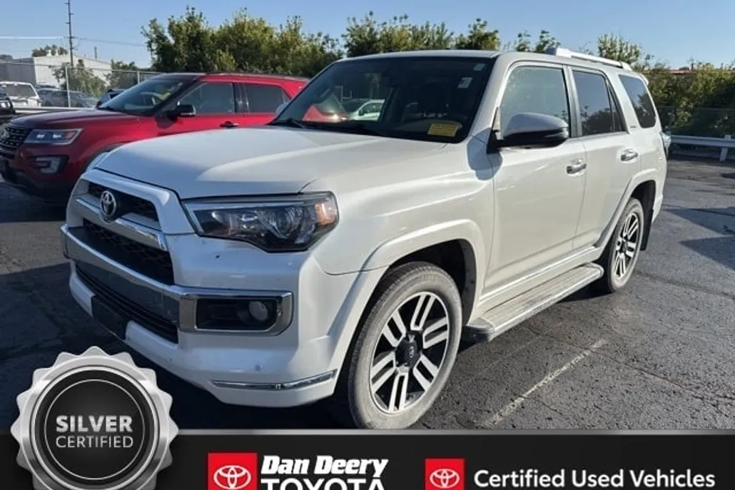 2018 Toyota 4Runner Limited photo 1